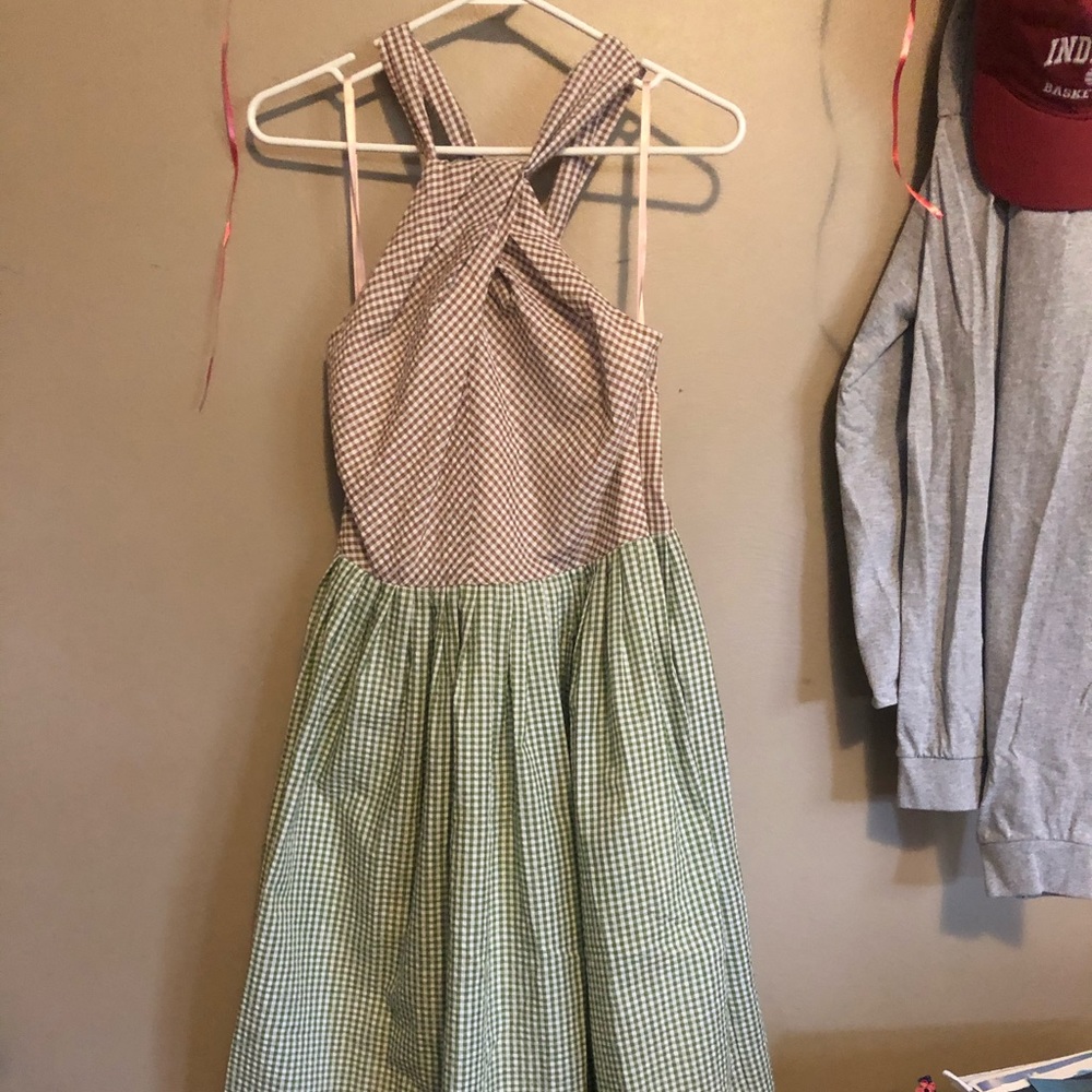 Gal Meets Glam Gingham Midi Dress